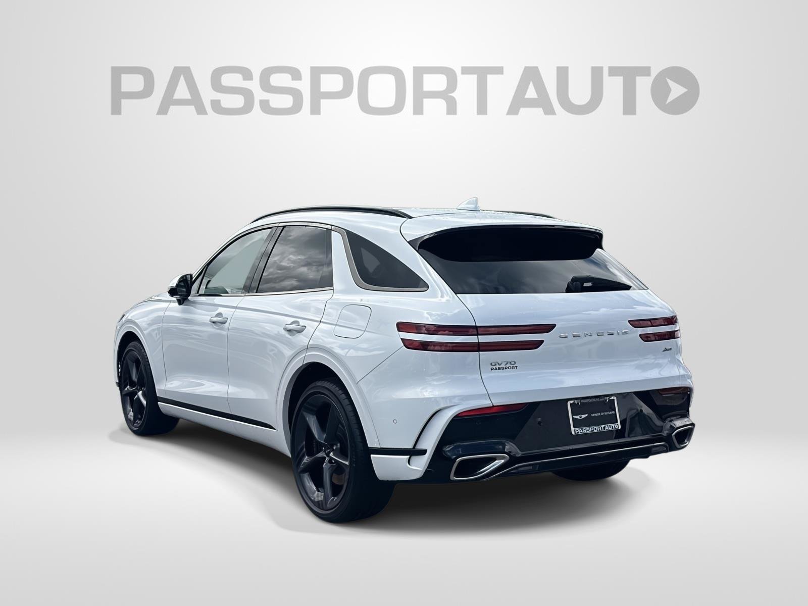 Used 2026 Genesis GV70 2.5T Sport Prestige AWD/4WD image 2