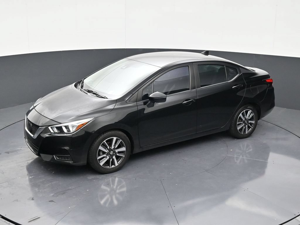 Used 2021 Nissan Versa SV FWD image 12