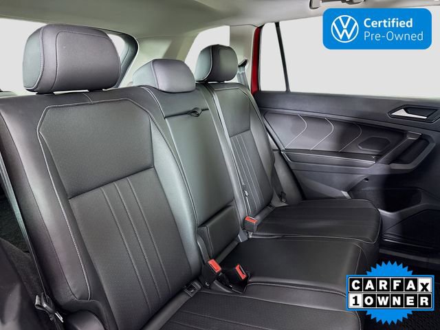 Certified 2022 Volkswagen Tiguan SE w/ Panoramic Sunroof Package image 28