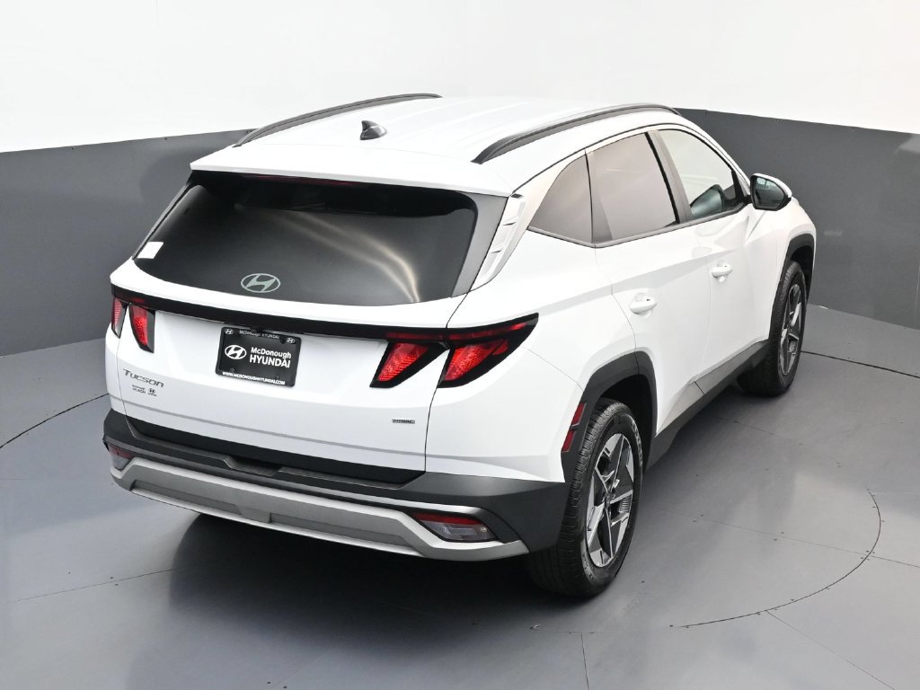 Certified 2025 Hyundai Tucson SEL AWD/4WD image 17