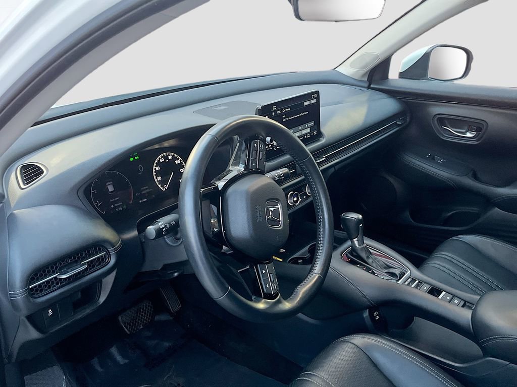 Used 2024 Honda HR-V EX-L image 9