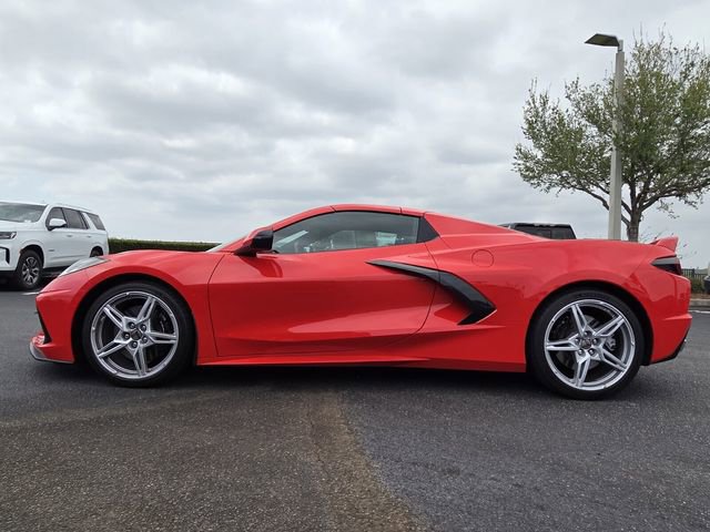 Used 2020 Chevrolet Corvette Stingray Convertible w/ Z51 Performance Package image 3