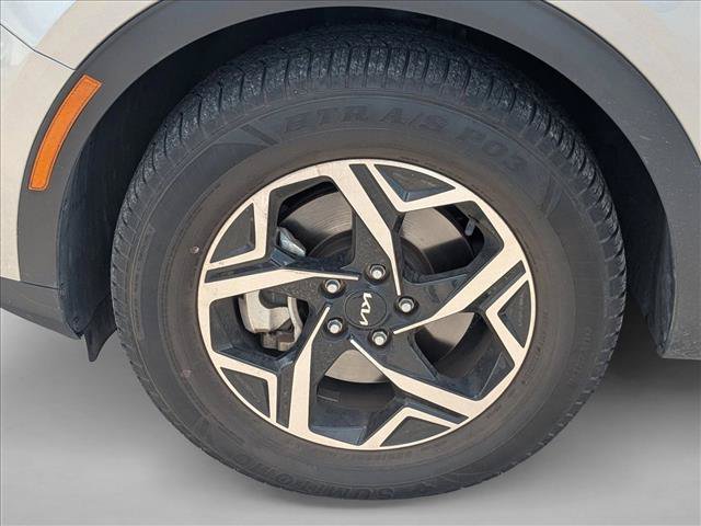Used 2024 Kia Sportage LX FWD image 10
