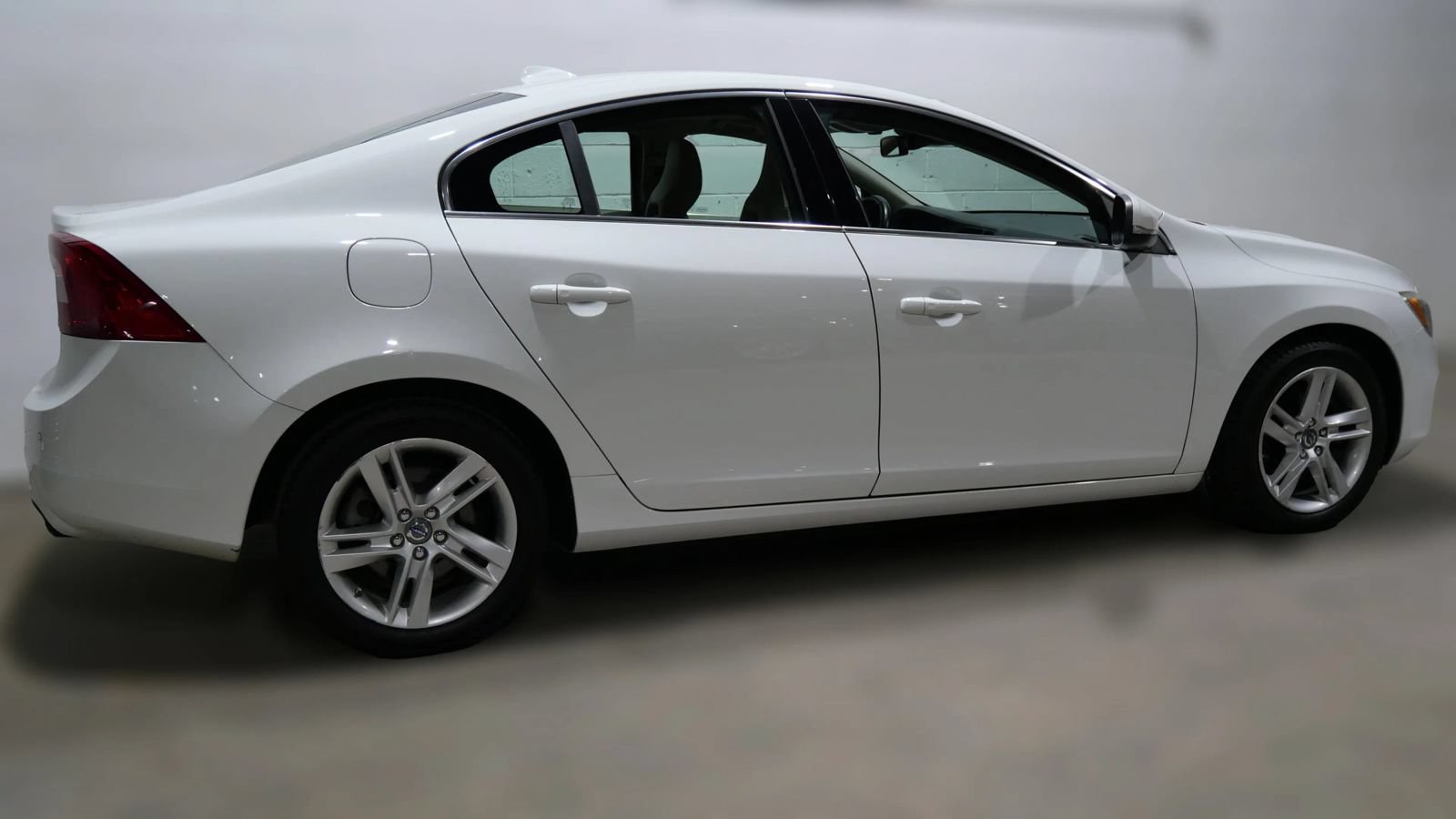 Used 2015 Volvo S60 T5 Premier FWD image 6