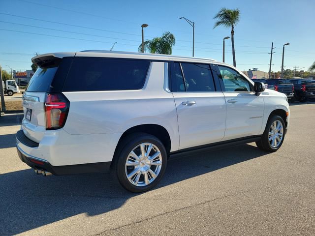Certified 2024 Chevrolet Suburban High Country w/ Premium Package 2 image 4
