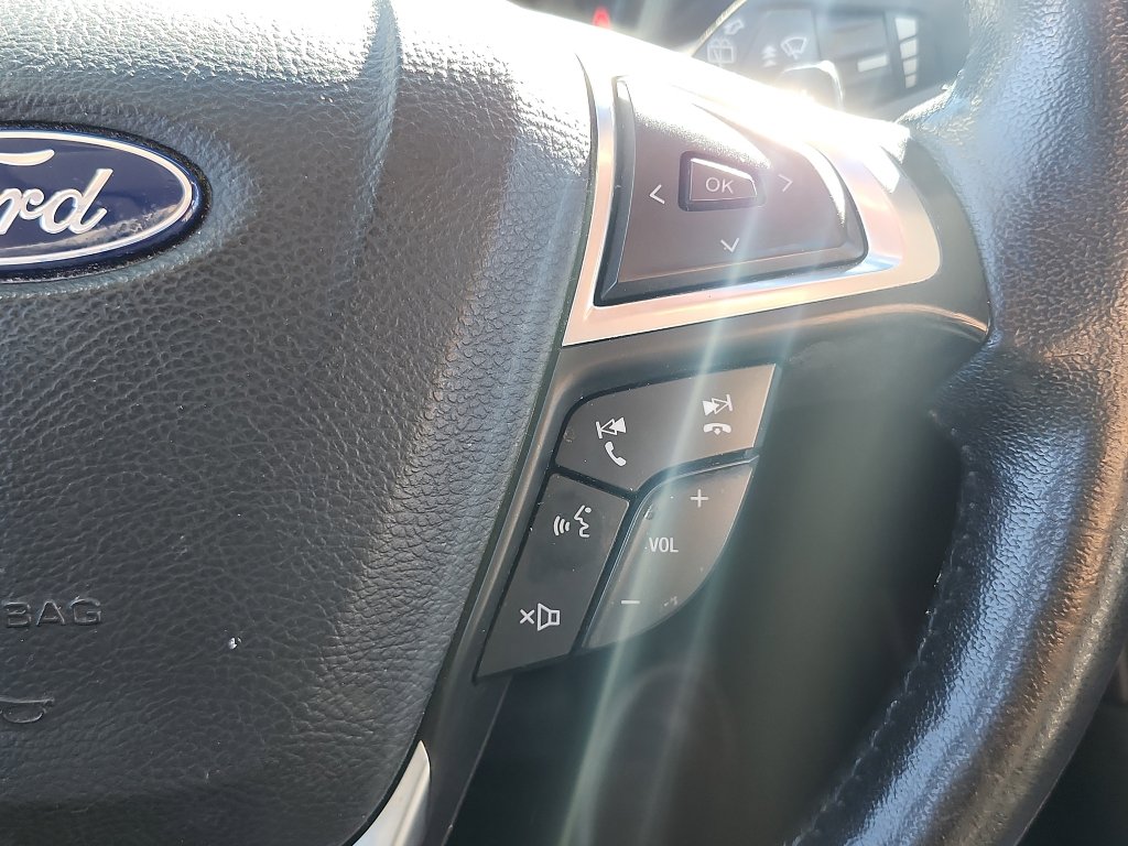 Used 2019 Ford Edge SEL w/ Equipment Group 201A image 23