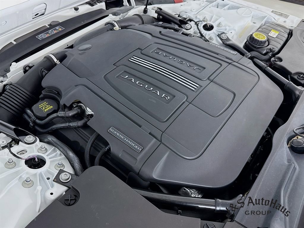 Used 2022 Jaguar F-TYPE Coupe image 39