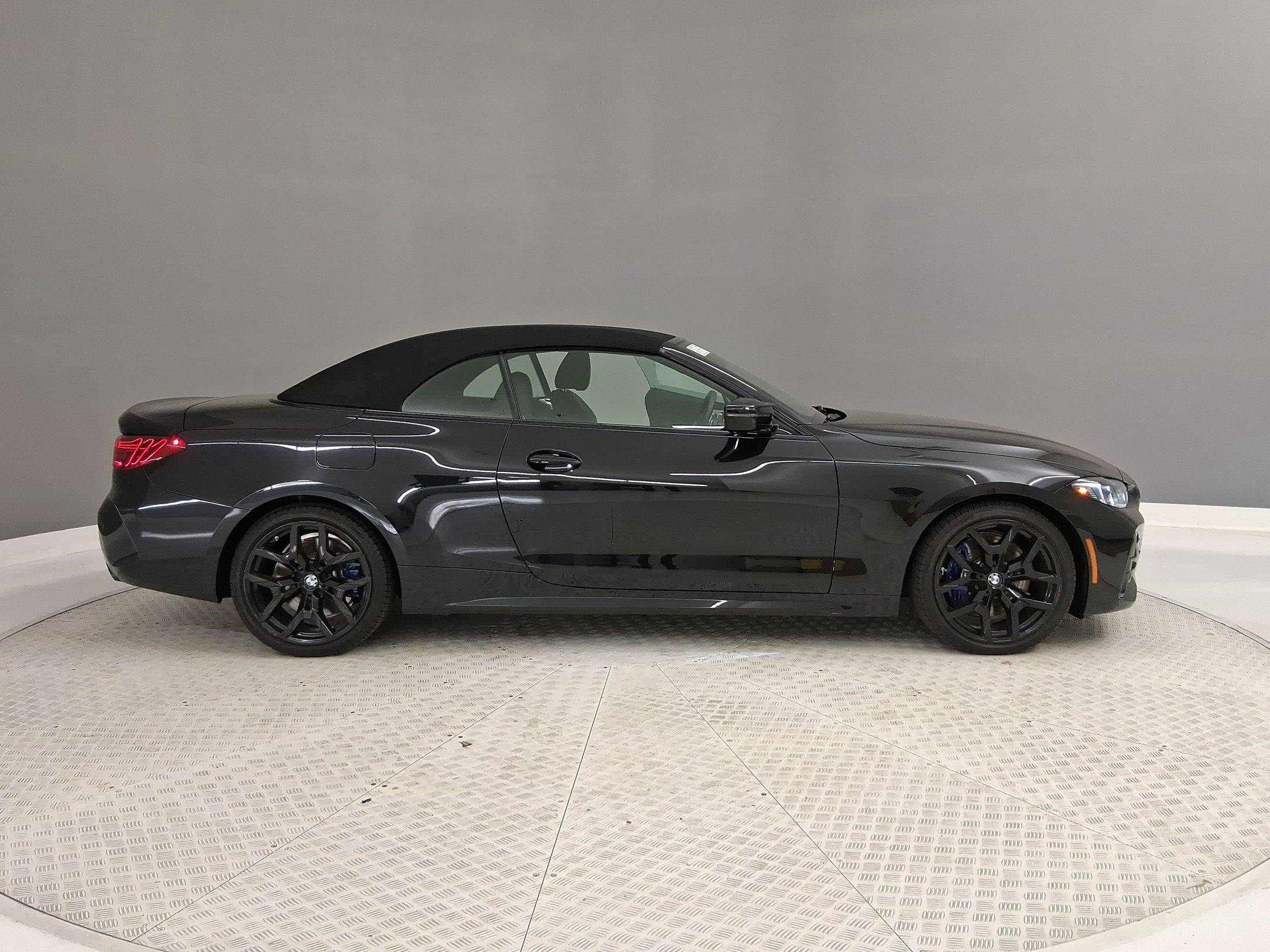 Used 2025 BMW 440i xDrive Convertible AWD/4WD image 35