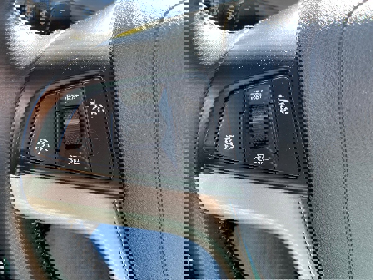 Used 2014 Chevrolet Camaro SS image 19