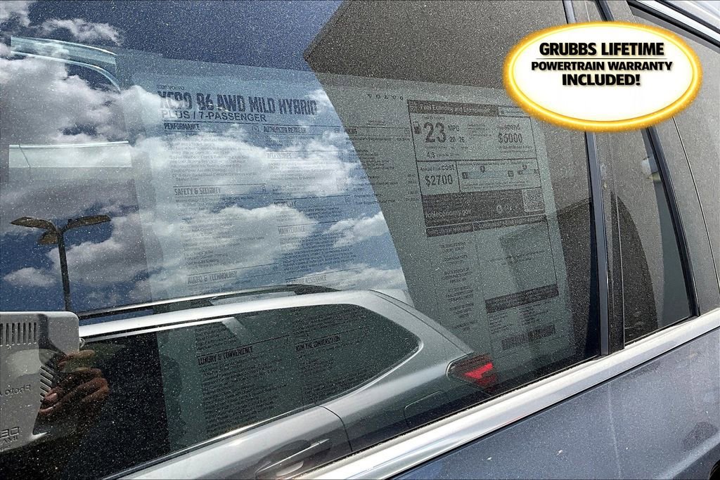 New 2026 Volvo XC90 B6 Plus w/ Protection Package Premier image 26