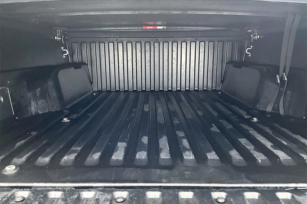 Used 2017 Toyota Tacoma TRD Off-Road image 23