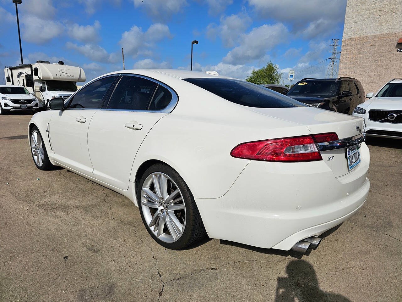 Used 2010 Jaguar XF Supercharged RWD image 6
