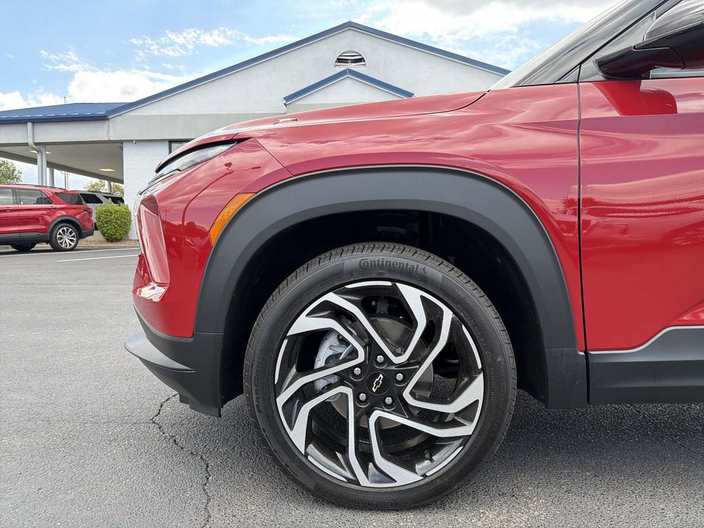 Used 2026 Chevrolet TrailBlazer RS w/ Convenience Package AWD/4WD image 16