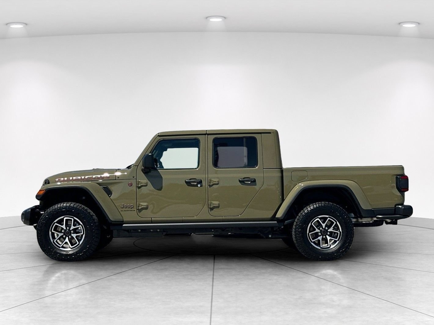 New 2026 Jeep Gladiator Rubicon w/ Steel Power Dome Hood Package AWD/4WD image 4