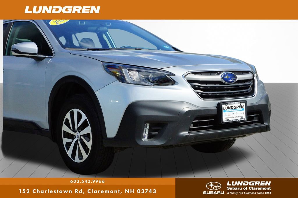 Used 2021 Subaru Outback Premium image 11