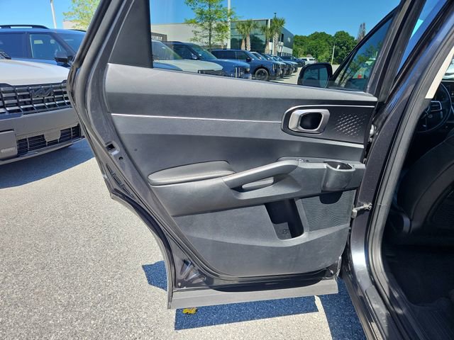 Certified 2023 Kia Sorento S w/ Panoramic Sunroof Package FWD image 13