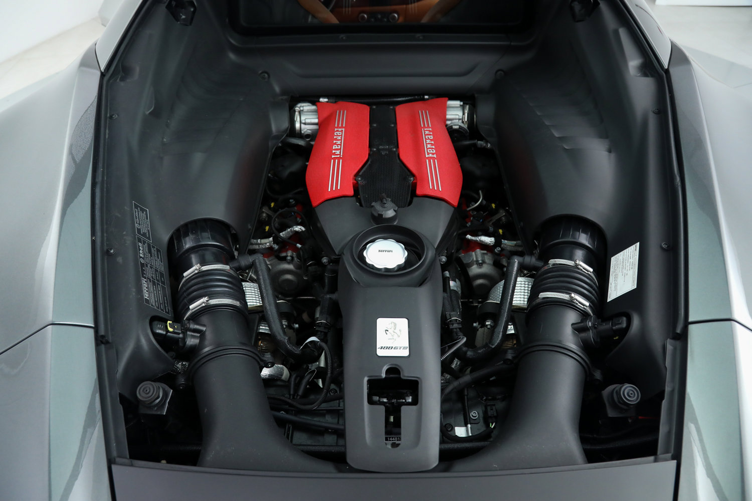 Used 2017 Ferrari 488 GTB image 32