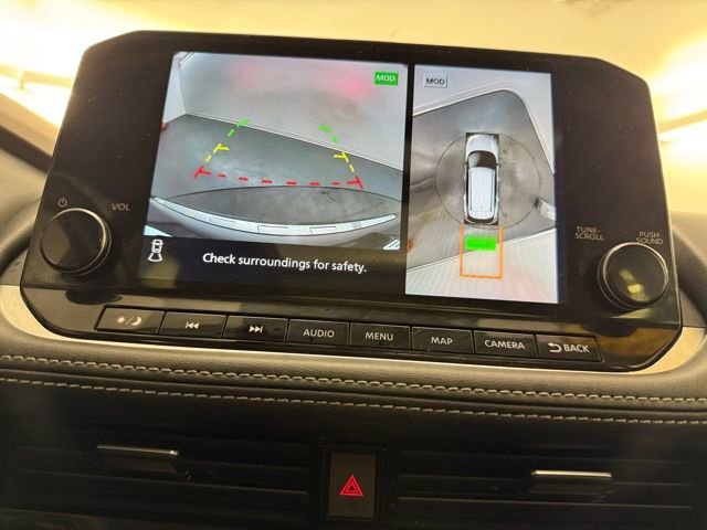 Used 2023 Nissan Rogue Platinum w/ Platinum Premium Package image 21