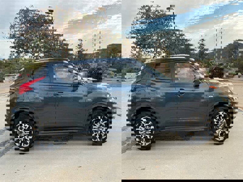 Used 2011 Nissan Juke SL image 5