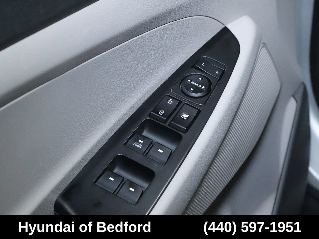 Used 2017 Hyundai Tucson SE w/ Cargo Package FWD image 17