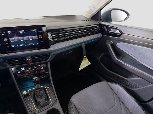 New 2026 Volkswagen Jetta SEL image 25