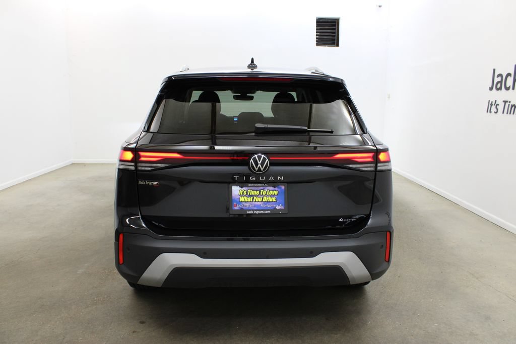 Certified 2026 Volkswagen Tiguan S AWD/4WD image 4
