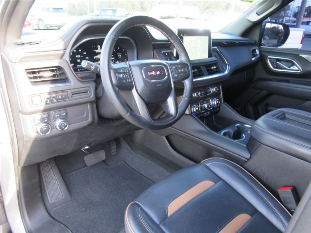 Used 2023 GMC Yukon AT4 image 16