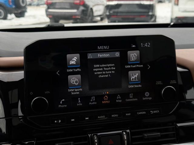 Used 2023 Nissan Pathfinder Platinum w/ Cargo Package image 25