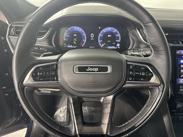 Used 2024 Jeep Grand Cherokee Overland w/ Adv Protech Group III AWD/4WD image 12