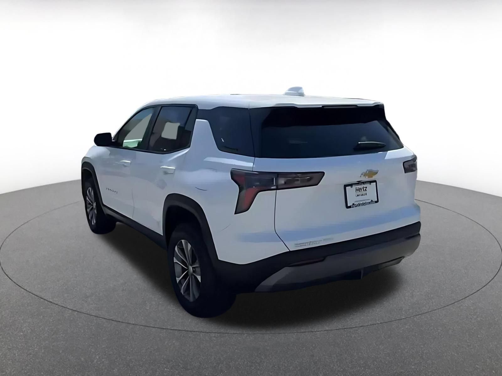 Used 2025 Chevrolet Equinox LT AWD/4WD image 12