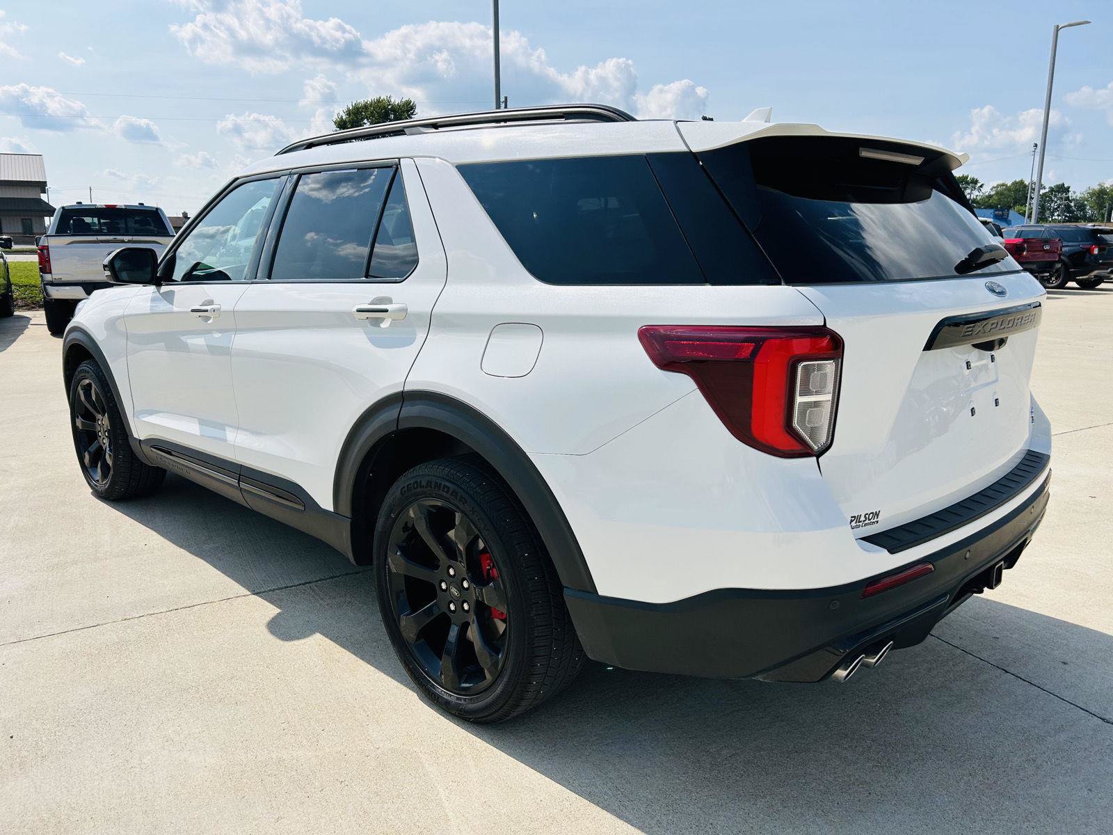 Used 2024 Ford Explorer ST w/ Equipment Group 401A AWD/4WD image 44