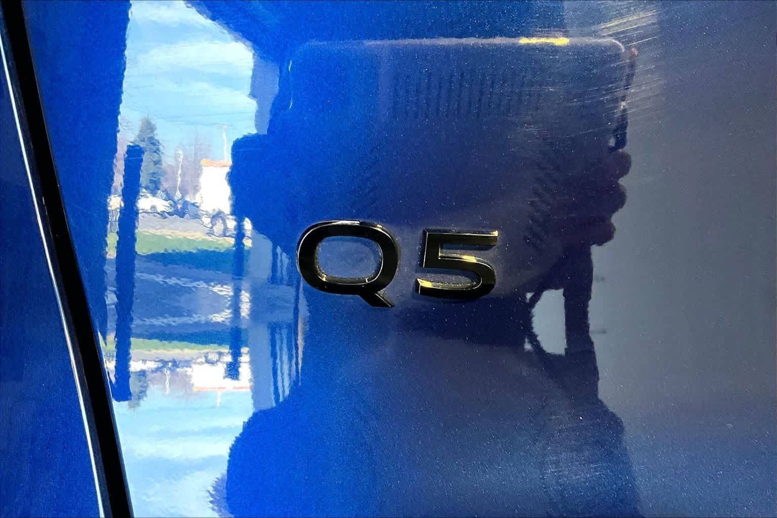 Used 2025 Audi Q5 Premium Plus w/ Premium Plus AWD/4WD image 10
