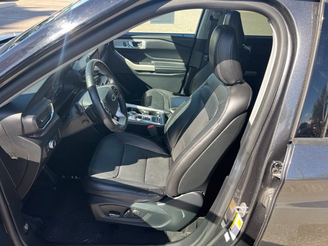 Used 2020 Ford Explorer Limited w/ Hybrid Equipment Group 310A RWD image 7
