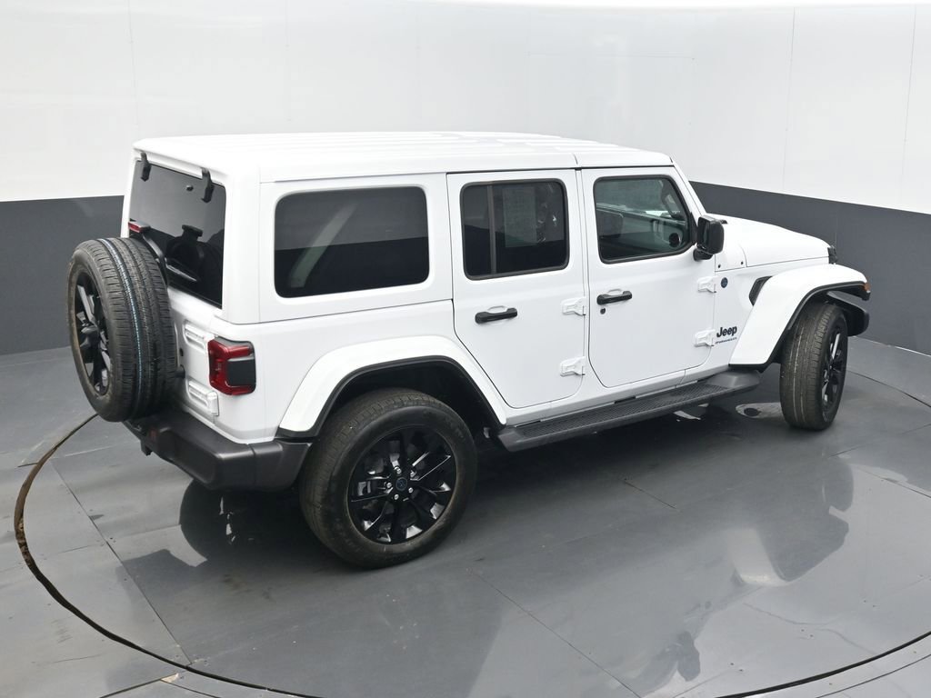 Used 2025 Jeep Wrangler Unlimited Sahara image 41
