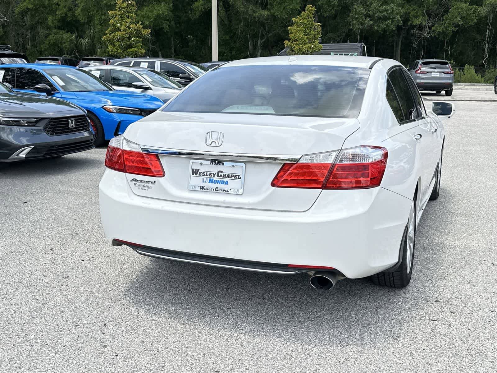 Used 2015 Honda Accord EX-L image 6