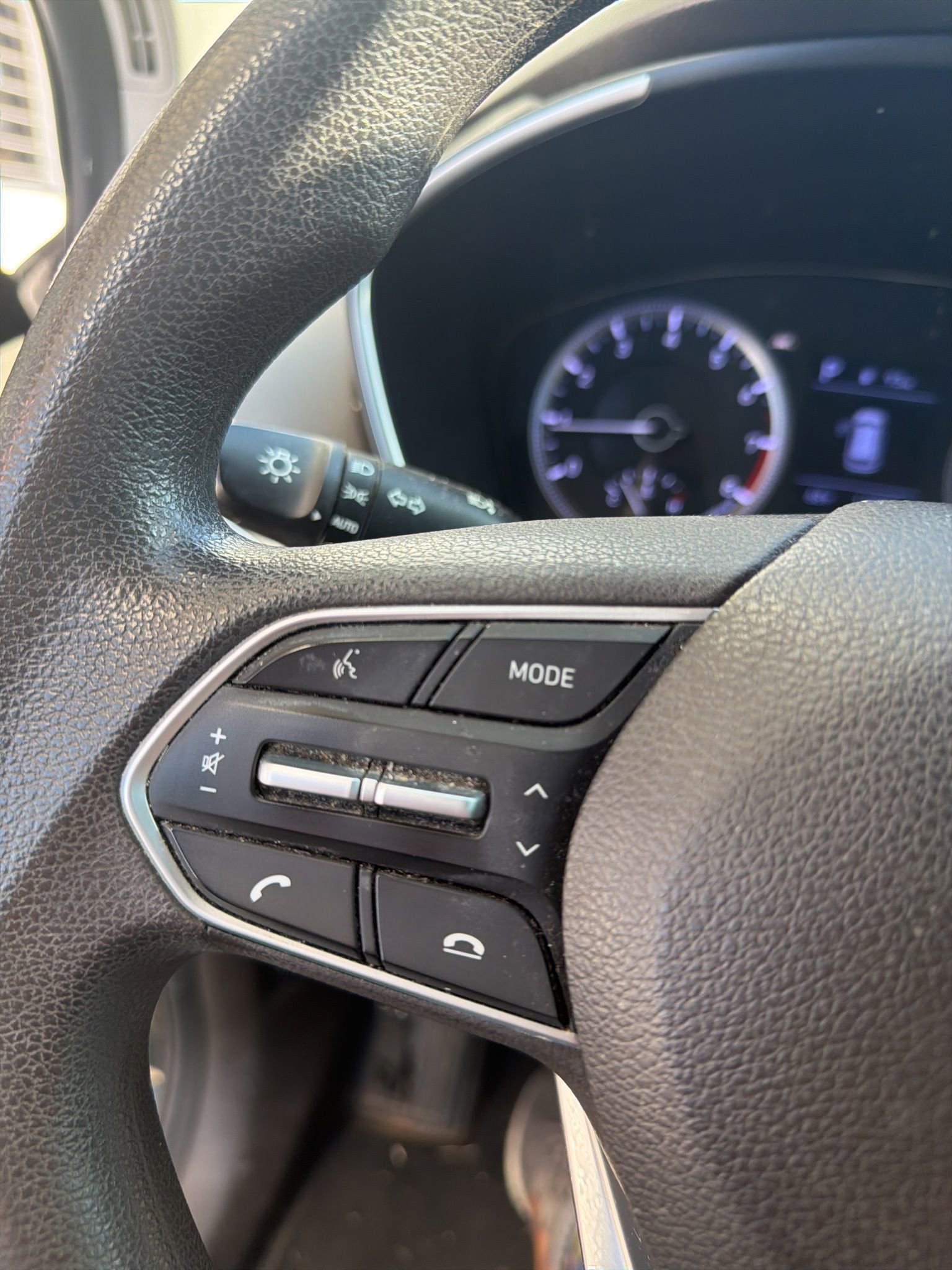 Used 2019 Hyundai Santa Fe SE image 7