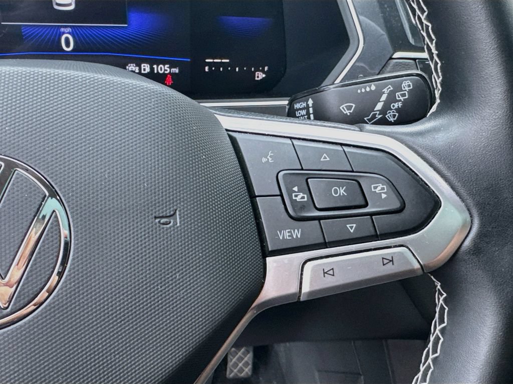 Used 2022 Volkswagen Tiguan SE AWD/4WD image 13