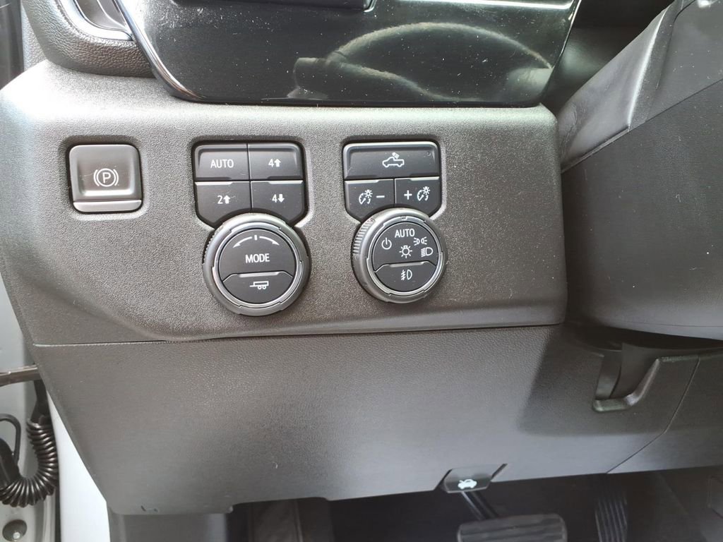 Used 2022 Chevrolet Silverado 1500 RST w/ Convenience Package II AWD/4WD image 20