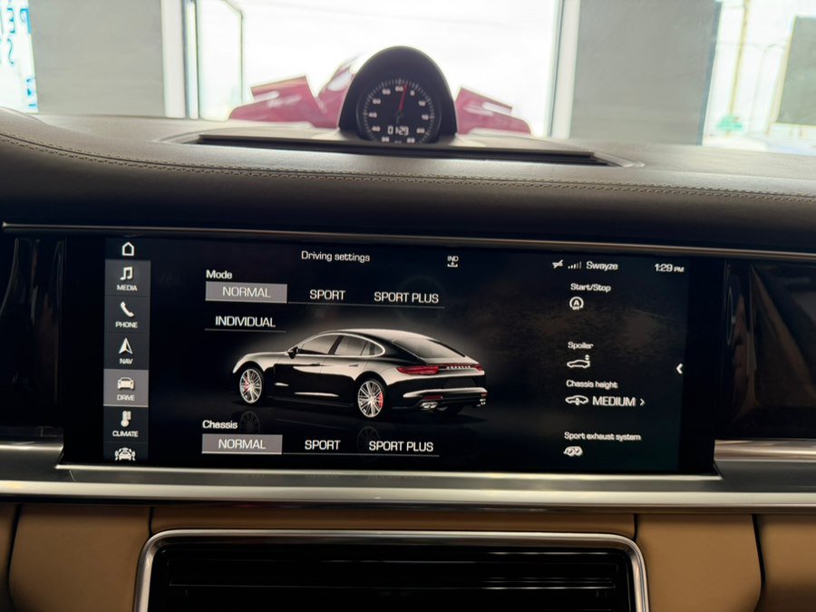 Used 2017 Porsche Panamera Turbo image 56