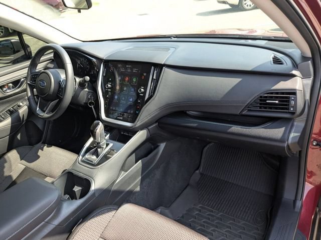 Used 2025 Subaru Outback Premium AWD/4WD image 37