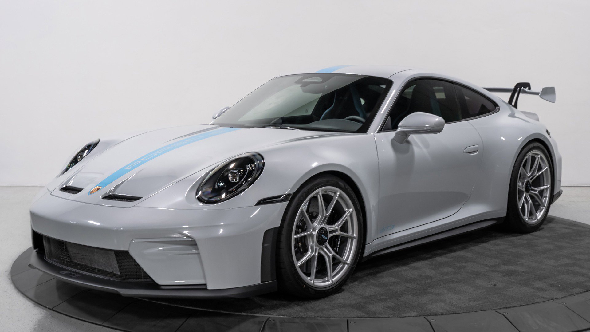 Used 2026 Porsche 911 GT3 image 2