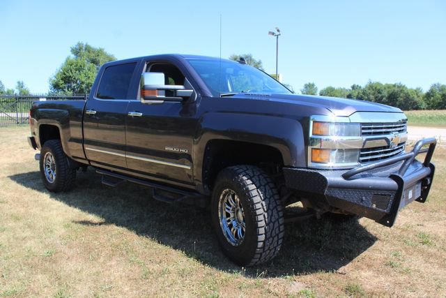 Used 2015 Chevrolet Silverado 2500 LTZ w/ Duramax Plus Package AWD/4WD image 5
