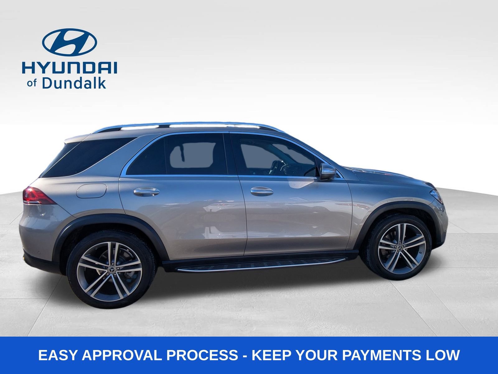 Used 2021 Mercedes-Benz GLE 350 w/ Premium Package image 9