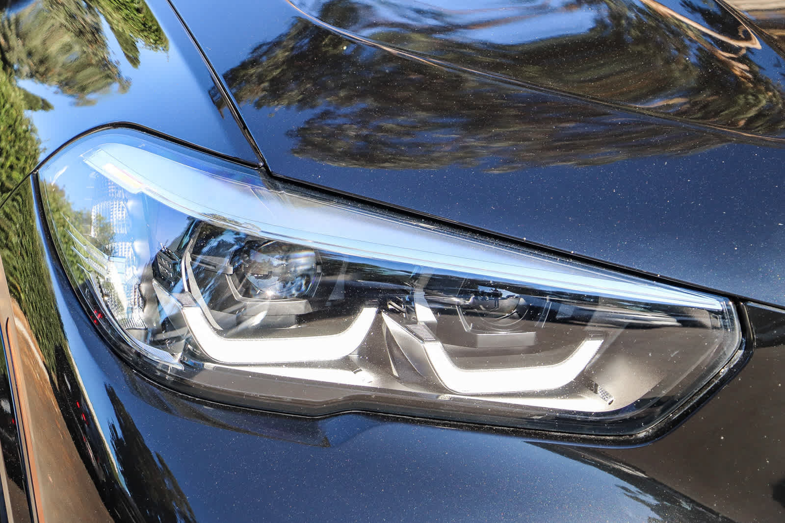 Used 2021 BMW X5 sDrive40i w/ M Sport Package RWD image 4