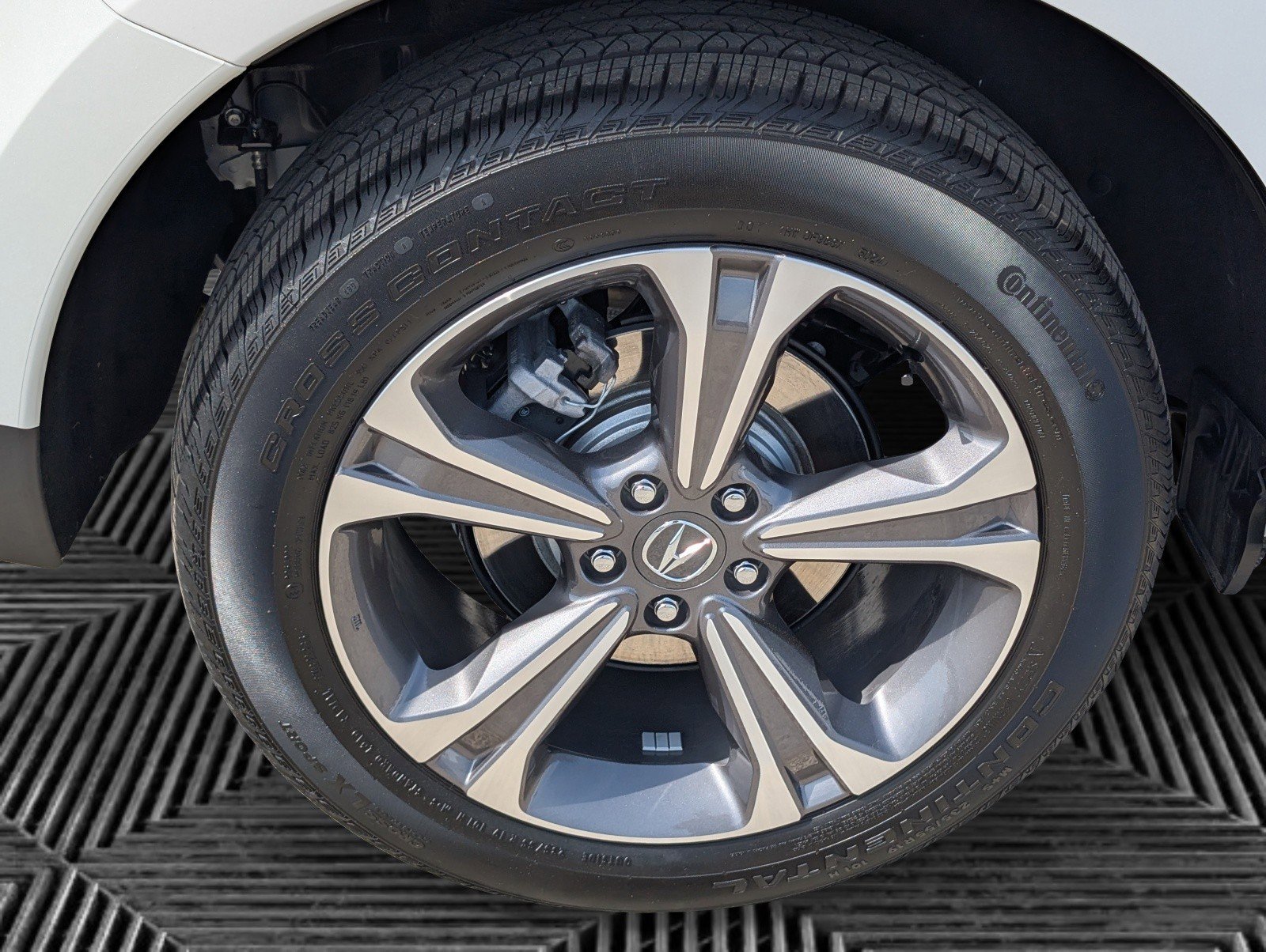 Certified 2025 Acura RDX SH-AWD w/ Technology Package image 25