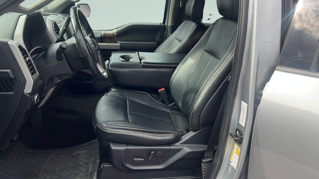 Used 2020 Ford F150 Lariat AWD/4WD image 4