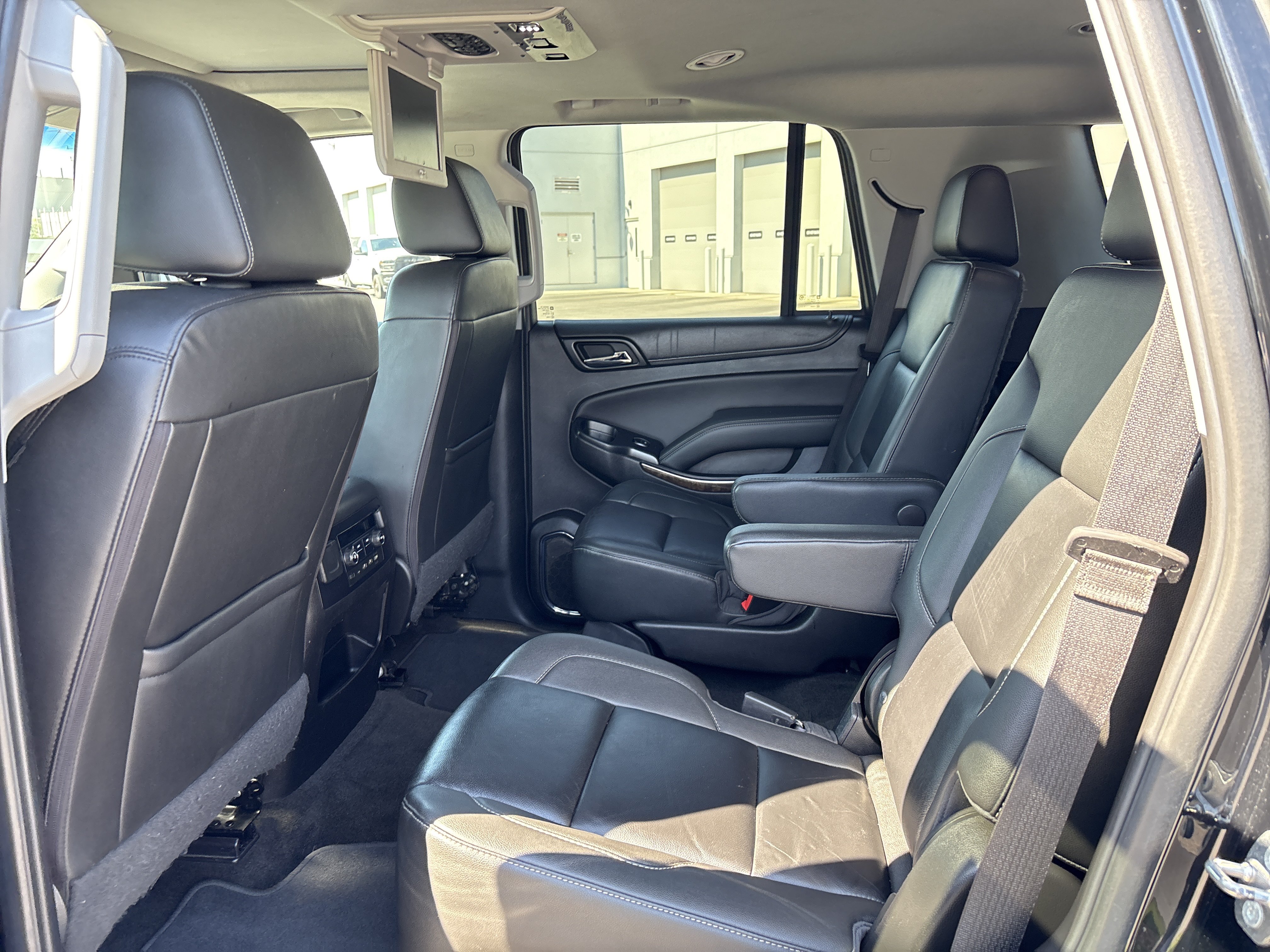 Used 2018 Chevrolet Tahoe LT AWD/4WD image 33