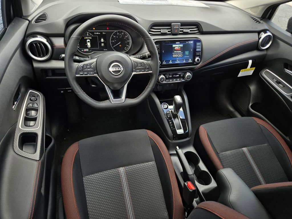 New 2025 Nissan Versa SR w/ Trunk Package image 14