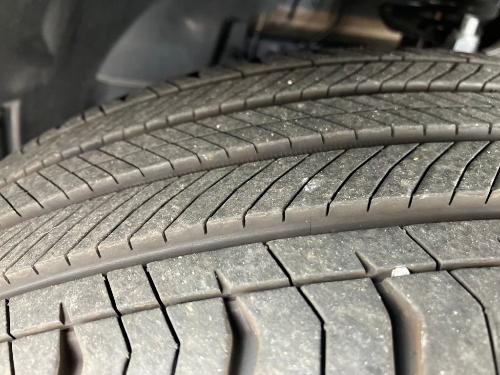 Certified 2024 Mercedes-Benz GLC 300 w/ Advanced USB Package image 10