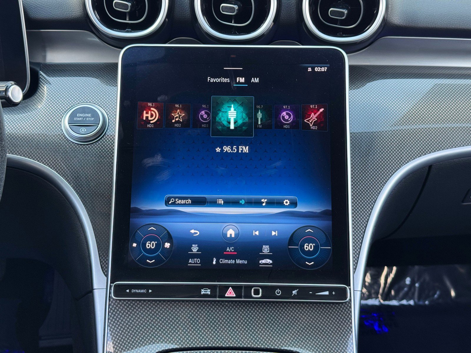 Used 2022 Mercedes-Benz C 300 Sedan image 23